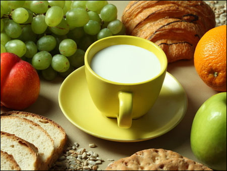 怀孕期间哪些食物要少吃